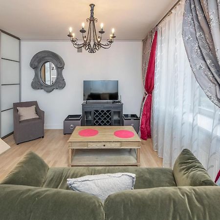 Luxury Gaono Apartments Vilnius Old Town I Self Check In I Free Private Parking Esterno foto